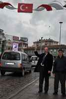 BALIKESİR'DE, TEPKİ GÖREN BAYRAKLAR DA DEĞİŞTİ