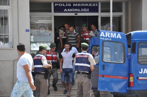 Definecilere jandarmadan suçüstü: 7 gözaltı