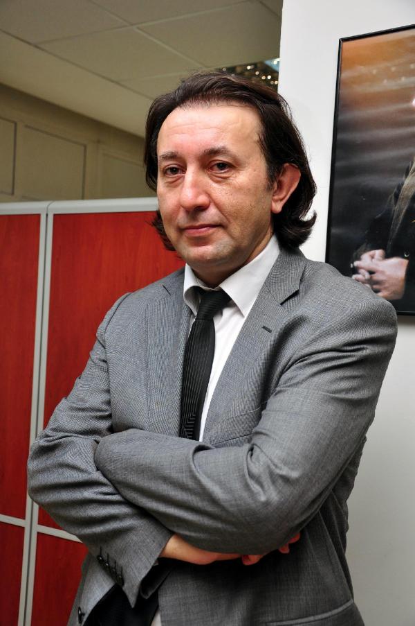 Doç. Dr. Poyrazolu: Sıcak havalarda kalp sağlığına dikkat