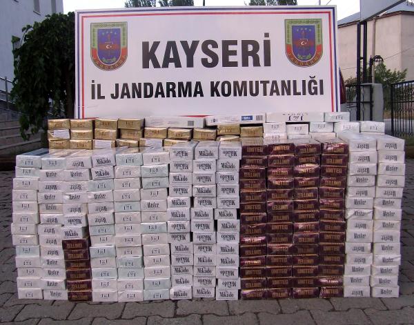 Kayseri'de uyuşturucu ve kaçak sigaraya 8 gözaltı