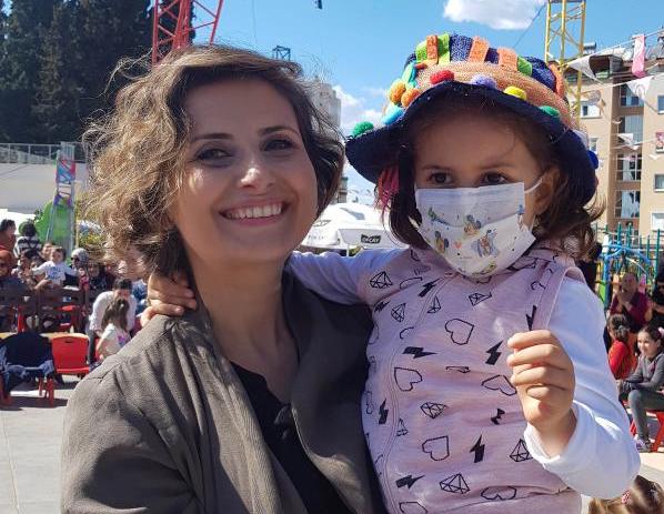 Öykü Arin'e sürpriz doğum günü