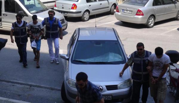 Bankayı doğacak çocuğu sıkıntı çekmesin diye soymuş