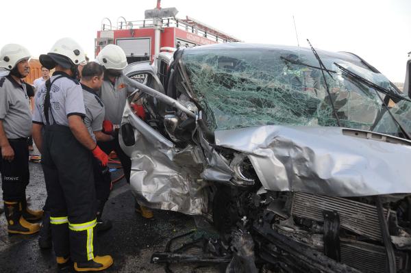 Gaziantep'te kaza: 3 ölü, 2 yaralı