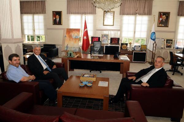 Bakan Bozkır "Teröre karşı verdiğimiz mücadeleden başımız dik olarak çıkacağız" "
