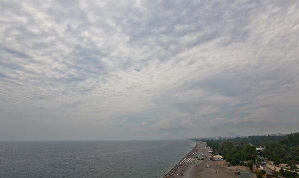 Antalya'yı nem bulutları kapladı