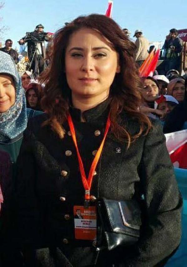 Ak Parti Sivas Kadın Kolları Başkanı, il yönetimini suçlayıp istifa etti