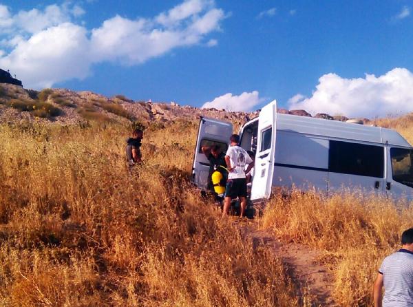 Van Gölü sahilinde piknik tüpüne yerleştirilmiş bomba bulundu