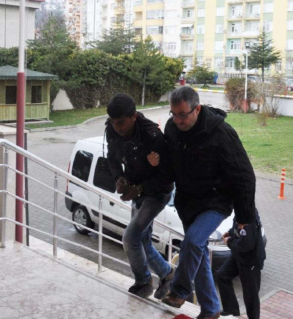 Konya'da 2 uyuşturucu satıcısına hapis cezası