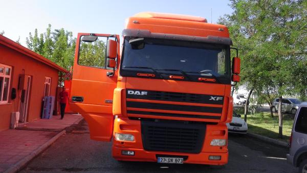 Aksaray'da 100 bin paket kaçak sigara ele geçirildi