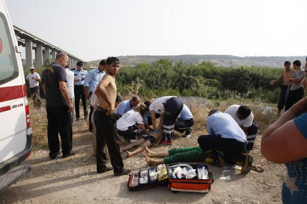 Mersin'de dereye giren 2 çocuk boğuldu