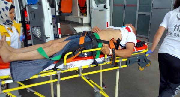 Polisten kaçmak için 3'üncü kattan atlayınca hastanelik oldu