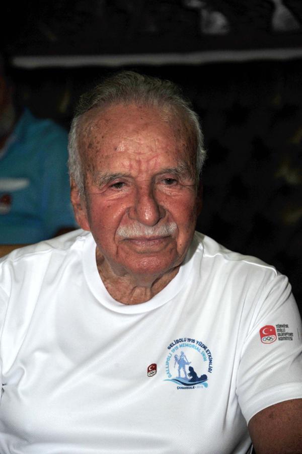 85 yaşında 1915 metre kulaç atacak