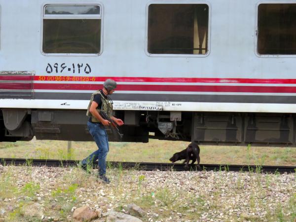 Tahran-Ankara trenine bombalı saldırı : 2 yarayı (3)