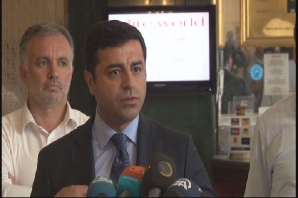 Demirtaş: Hanginiz evladınızı feda ediyorsunuz ?