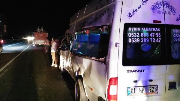 Niğde'de kaza: 20 yaralı