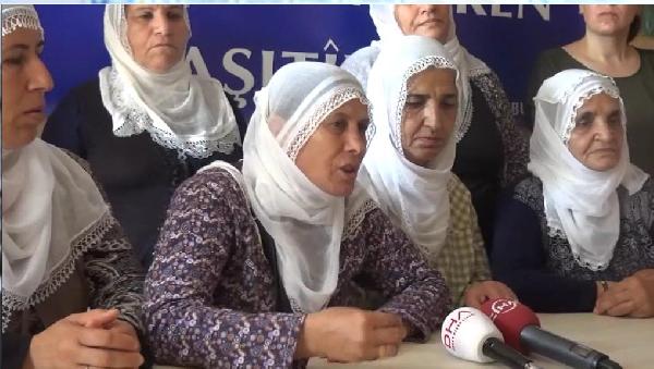 Barış Anneleri Meclisi" adlı grup"Polis, asker, gerilla anneleri bu savaşın durması için gerekirse her yere canlı kalkan olarak gitmeli"