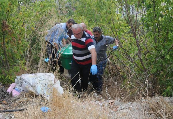 Boş arsada ölü bulundu