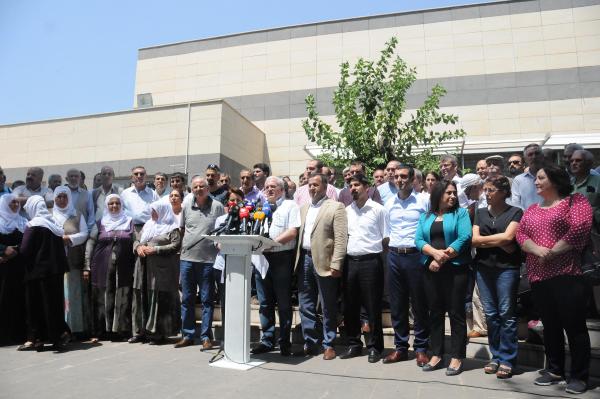 STK'lar adına açıklama yapan Bedirhanoğlu: Çatışmaları durdurun
