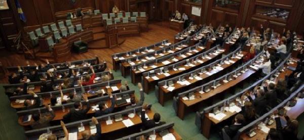 Kosova’da Savaş Suçları Özel Mahkemesi’nin kurulması Meclis’te yarın oylanacak