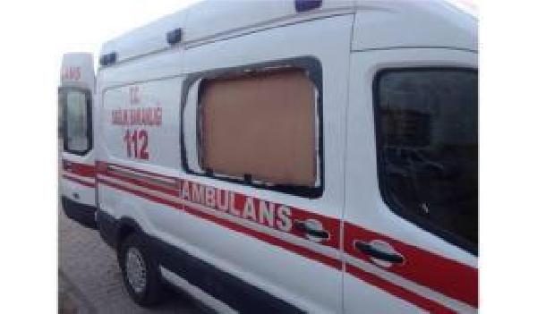 Bakan Müezzinoğlu, Doğubayazıt'ta ambulanslara yapılan saldırılara tepki gösterdi