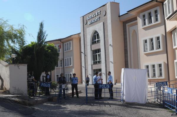 Ermenek maden faciasında kurtarılan çavuş: Kaza eski ocağa çok yaklaşıldığından meydana geldi