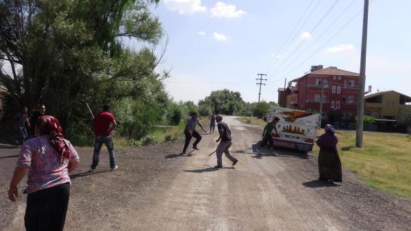 Cep telefonu hırsızlığı iddiasıyla iki aile arasında kavga: 7 yaralı