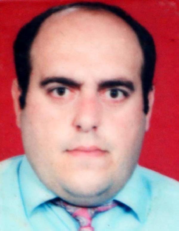 Balkondan atlayarak intihar etti