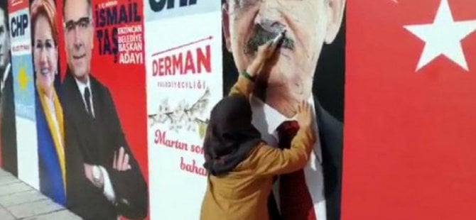 Muhalefetin pankartlarına saldırmıştı