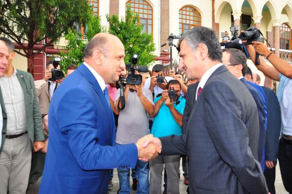 Bakan Işık: Teknoloji üreten ülke olmak için çalışıyoruz (2)