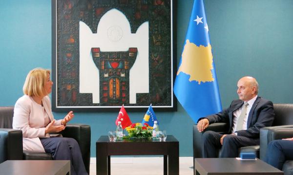 Türkiye’nin Priştine Büyükelçisi Songül Ozan’dan veda ziyareti