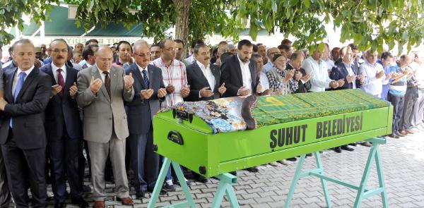 Bakan Eroğlu'nun acı günü (3)