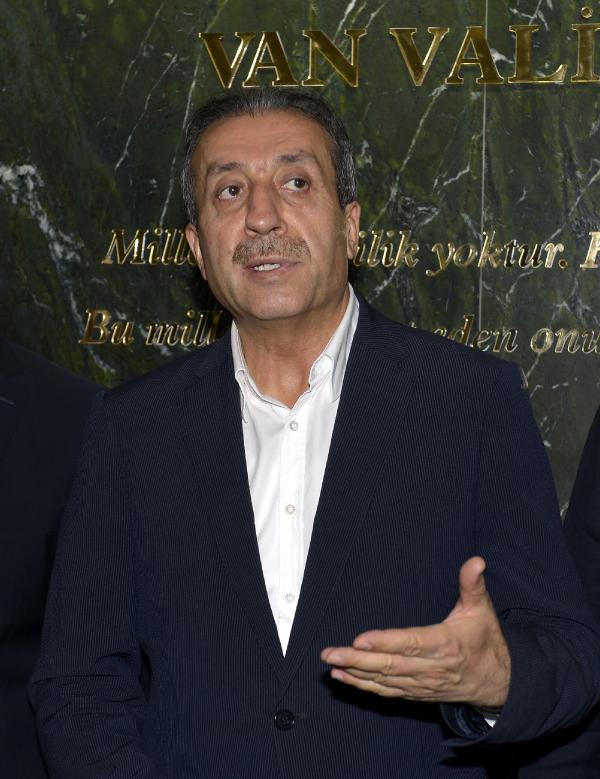 Bakan Eker: Çözüm süreci milletimizle sözleşmemizdir