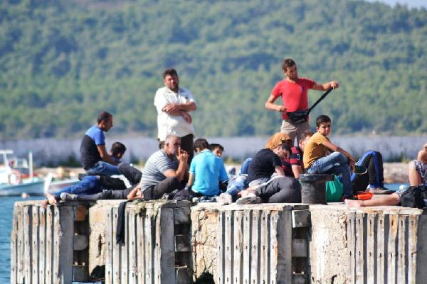 Ayvalık'ta 2 günde 235 kaçak yakalandı