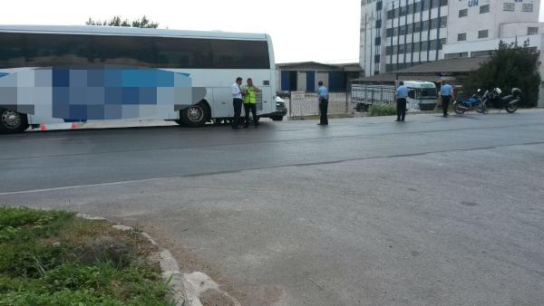 Yolcu otobüsüyle çarpışan motosikletin sürücüsü yaşamını yitirdi