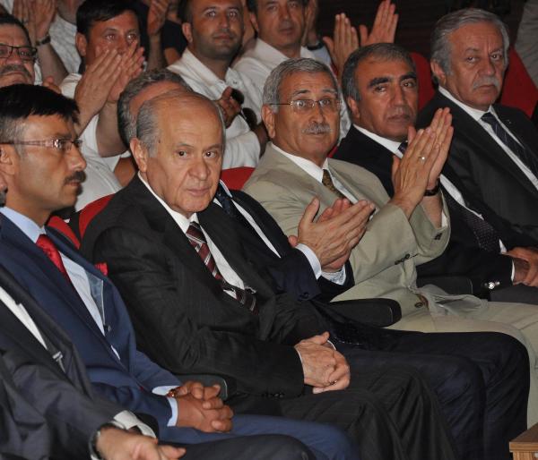 MHP lideri Bahçeli Uşak'ta partisinin toplantısına katıldı