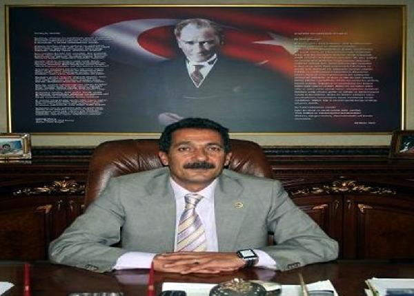 Ağrı'da Ak Partili başkanın akaryakıt istasyonu yakıldı