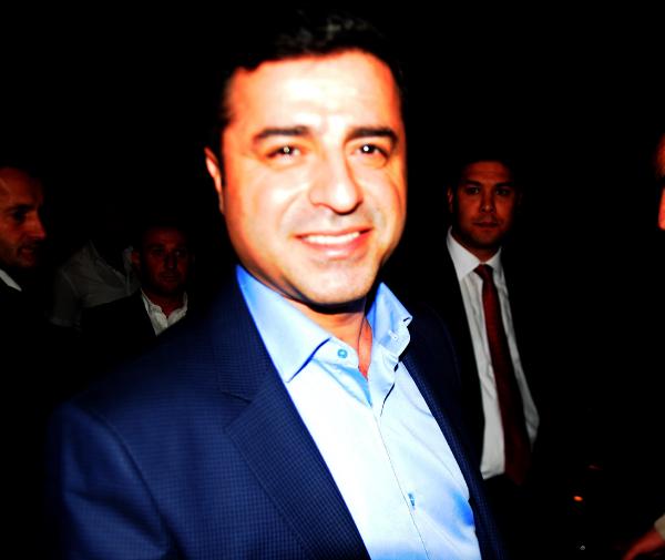 Demirtaş: "Biran önce müzakerelere dönülmeli"