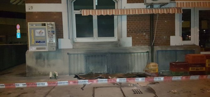 Almanya’da camiye saldıranlara hapis
