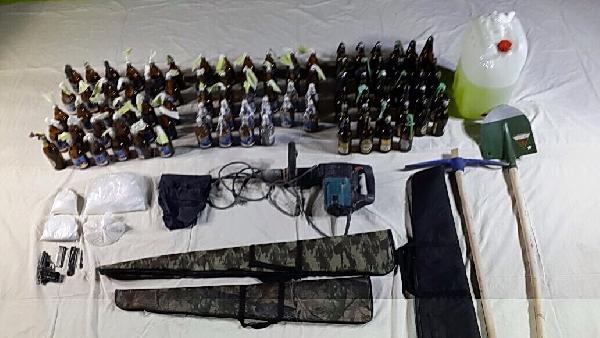 Diyarbakır'da eylemlerde kullanılan mühimmat elegeçirildi