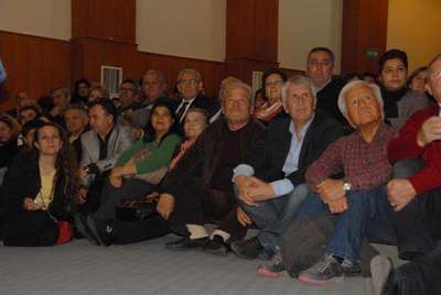 Denizli'de Tuncay Özkan'ın söyleşisine büyük ilgi