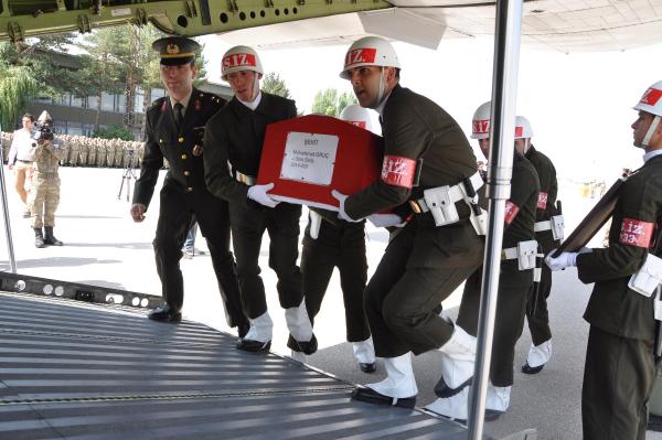 Şehit Jandarma Uzman Onbaşı Oruç, törenle uğurlandı
