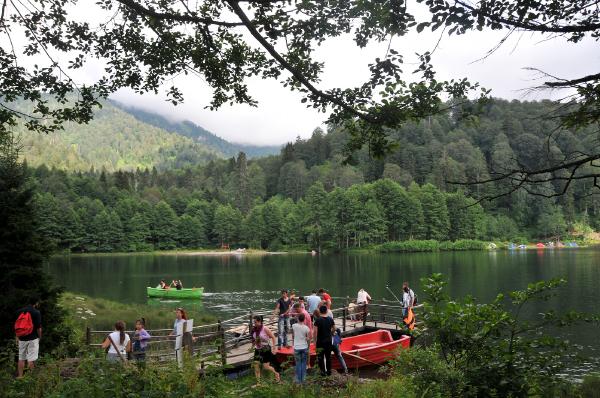 Artvin’de doğa harikası Karagöl yok olmaktan kurtulacak