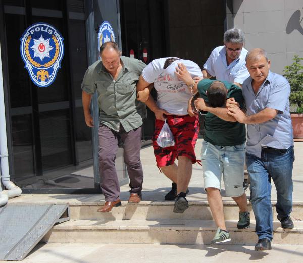 700 bin liralık ziynet eşyası çalan şüpheliler tatil yolunda yakalandı