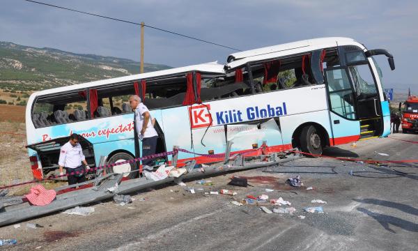 4 turistin öldüğü tur otobüsünün şoförü tutuklandı