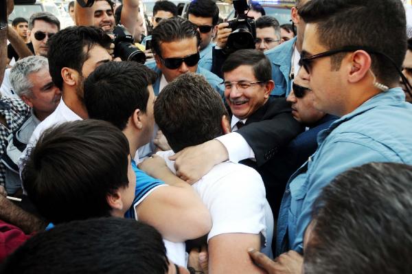 Başbakan Davutoğlu ve Genelkurmay Başkanı Özel, Suriye sınırında (3)