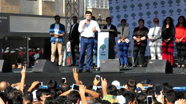 Demirtaş: PKK derhal elini tetikten çekmeli, karşılıklı ateşkese uyacağını ilan etmelidir (3)