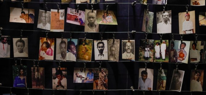 Ruanda'da katliamın 25'inci yılı anılıyor