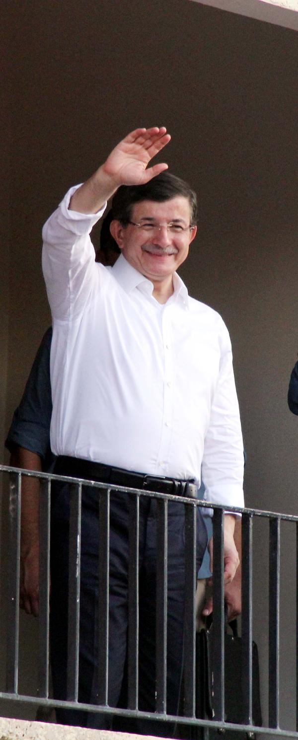 Başbakan Davutoğlu ve Genelkurmay Başkanı Özel, Suriye sınırında (5)