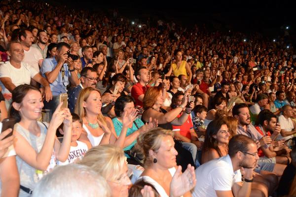Sibel Can'dan Bodrum konseri