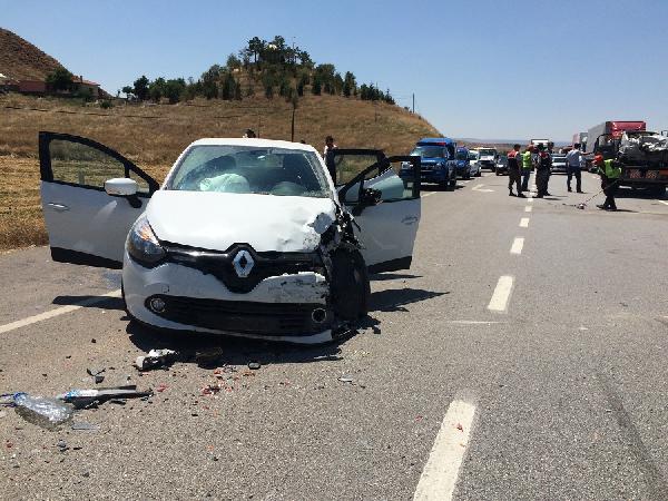 Çorum'da kaza: 8 yaralı
